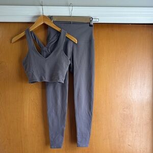 Alo Sports Bra and Leggings Set